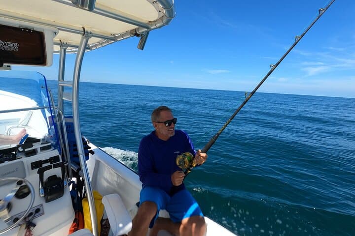 Private Fishing Experience in Santa Marta 3