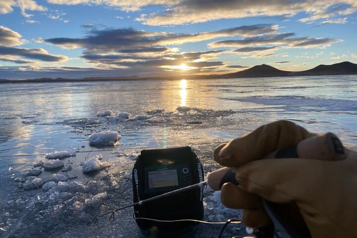 Ice Fishing with South Park Outfitters 5