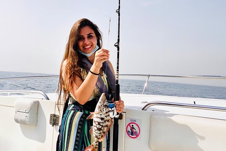 4 Hour Deep Sea Fishing, Trolling, Casting in Dubai  3