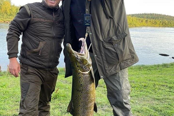  Levi: Guided Fishing Tour 3