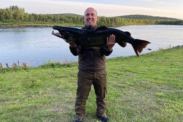  Levi: Guided Fishing Tour 4