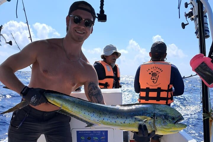 4 Hour Costa Maya Fishing and Snorkeling Experience