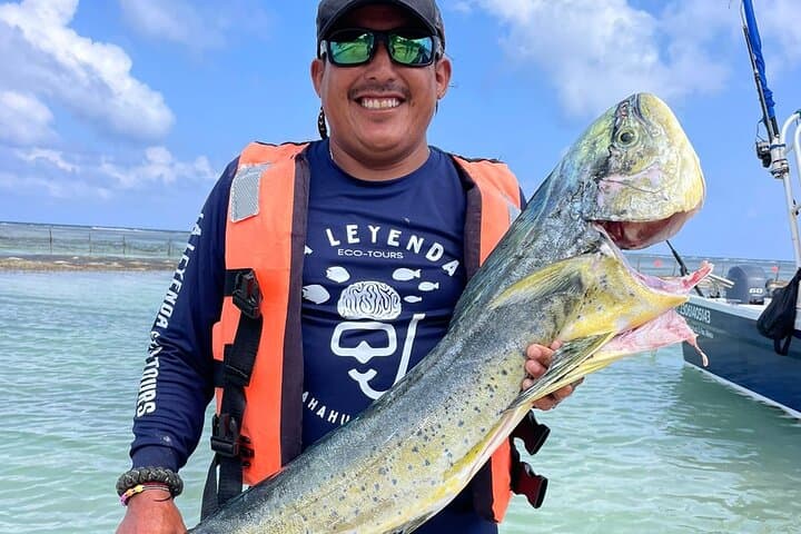 4 Hour Costa Maya Fishing and Snorkeling Experience 5
