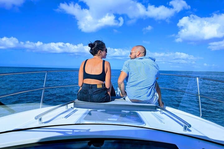 Six Fins Florida Keys Luxury Yacht Charter-Private Overnight Trip