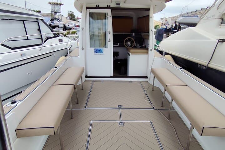 Boat fishing, boat tours, boat party 4