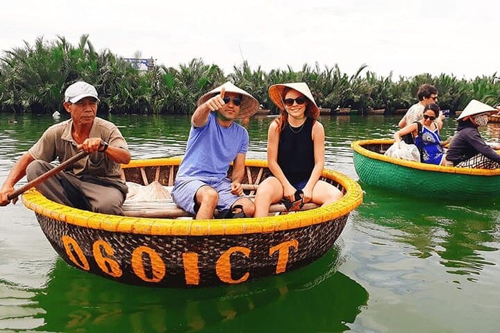Hoi An Eco Adventure: Market, Basket Boat, Crab Fishing & Cooking 2