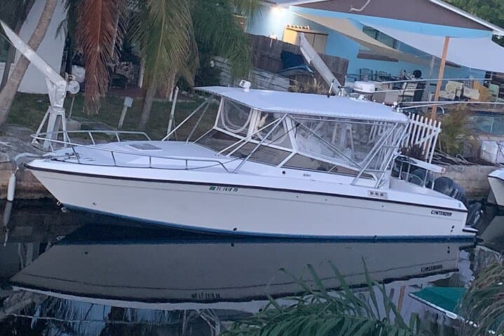 Private Island & Fishing Charters in Key West 37ft Knotty Cowgirl 3