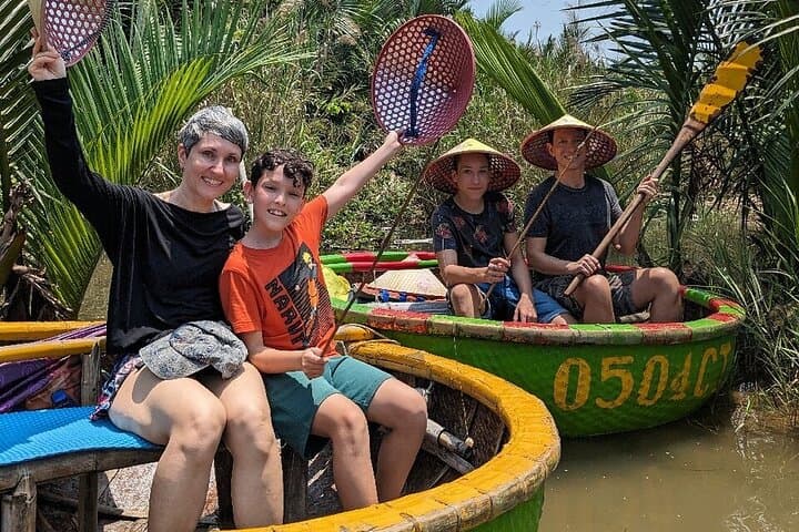Hoi An Eco Adventure: Market, Basket Boat, Crab Fishing & Cooking 3