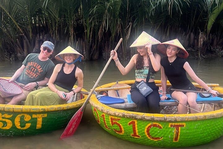 Hoi An Eco Adventure: Market, Basket Boat, Crab Fishing & Cooking