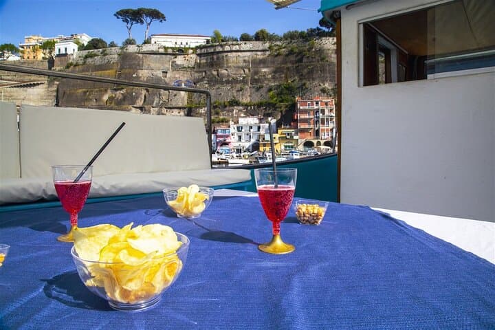 Full Day Fishing Tour in Sorrento 3