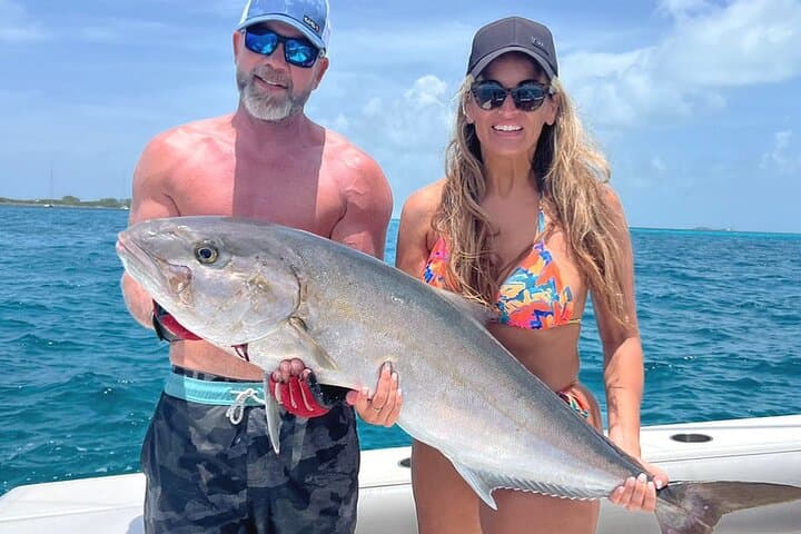 4 hours 53ft Dream Works Private Charter in Nassau 4