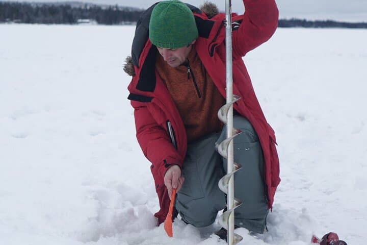 Snowshoeing and Ice Fishing Trip 4