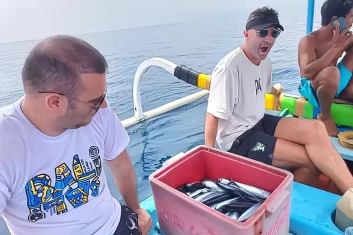 Bali: Fishing trip & Blue Lagoon Snorkeling - All inclusive 