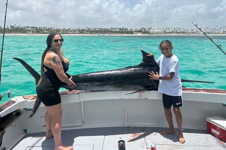 FISHING PRO CHARTERS - Boat Excursion - Sobre Las Olas  5