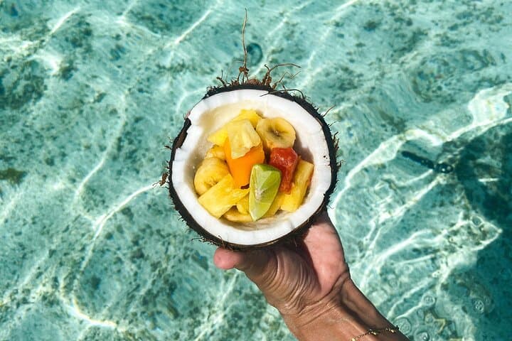 Unique in Raiatea: discover the lagoon, fish, cook, enjoy! 4