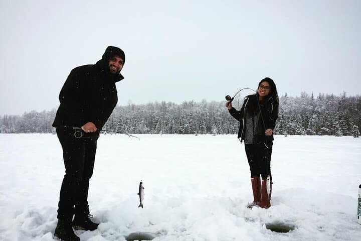 Ice Fishing Experience in Anchorage 5