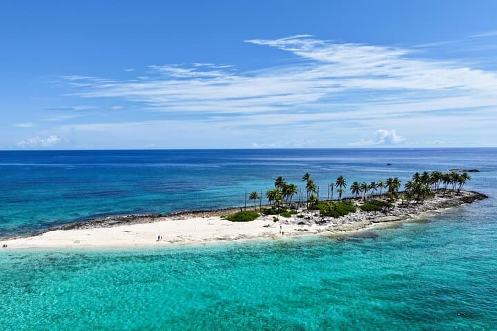 Private Snorkeling or Fishing Charter in Nassau - 38ft Free Time 3