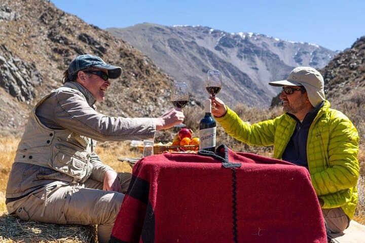 Guided Fly Fishing Tour in Estancia La Carrera 4