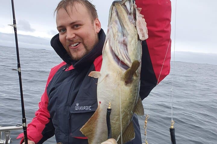 3 Hour Fishing or Sightseeing Charter 5