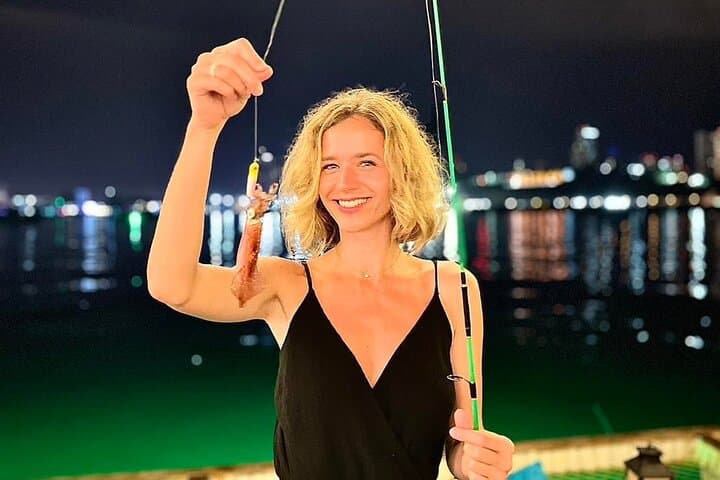Exclusive Squid Fishing on Chic Floating Café from Pattaya 5