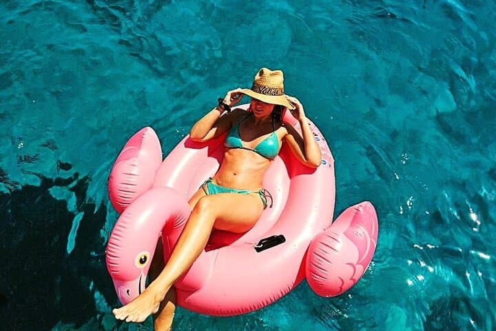 Milos Private Half-Day Catamaran Cruise to Kleftiko with Lunch 4