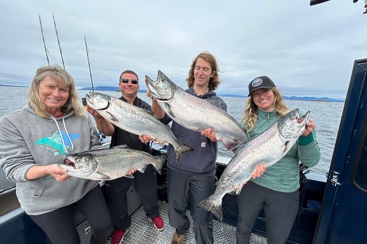 Private Ketchikan Fishing Combo & Whale Watching/ Wildlife 5 HR