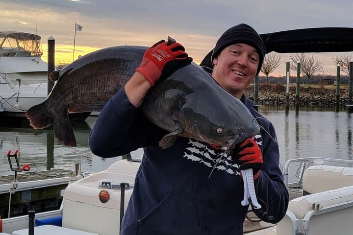 Guided Fishing Charter in Washington, DC 5