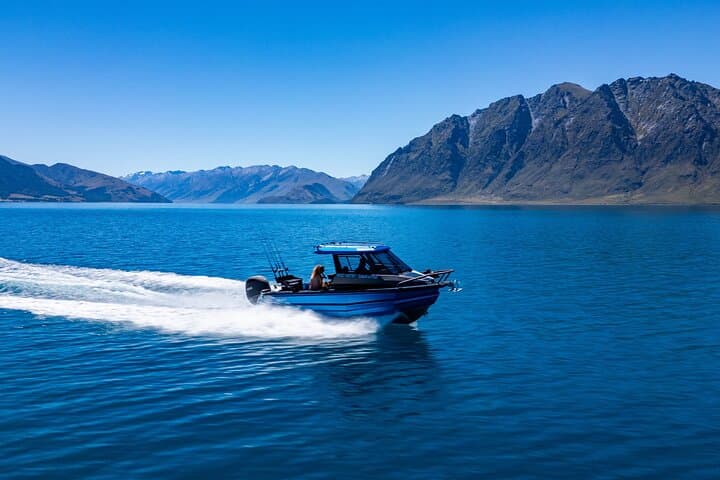 Lake Wakatipu Queenstown: 3 Hour Fishing Adventure by Boat 3