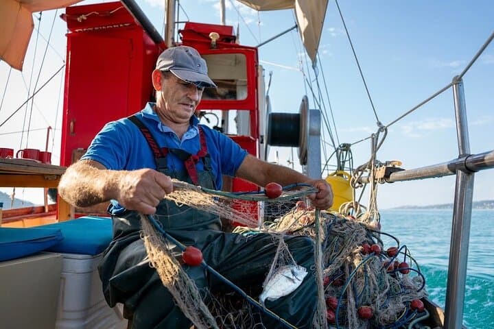 Kefalonia Fishing Tour: Tradition, Flavors & Turquoise Seas