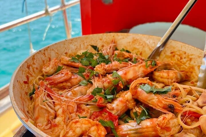 Kefalonia Fishing Tour: Tradition, Flavors & Turquoise Seas 5