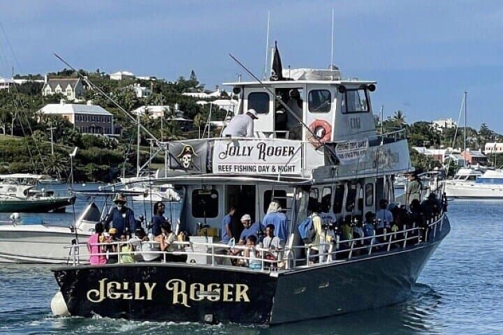 Jolly Roger Reef Fishing Experience
