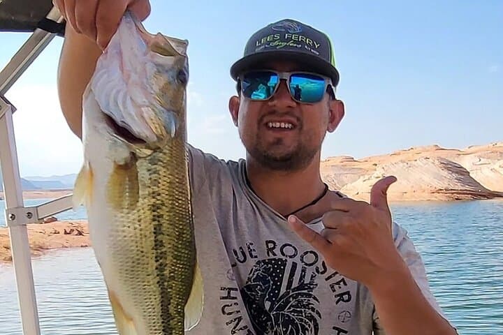 Lake Powell Fishing Charters and Water Fun in Arizona 2