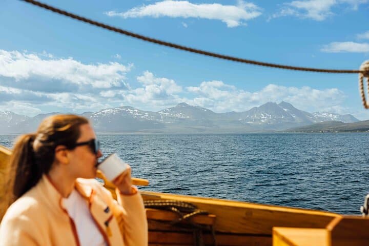 A Taste of Coastal Traditions  3