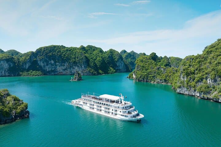 Paradise Legacy Cruise Halong 2 days 1 night