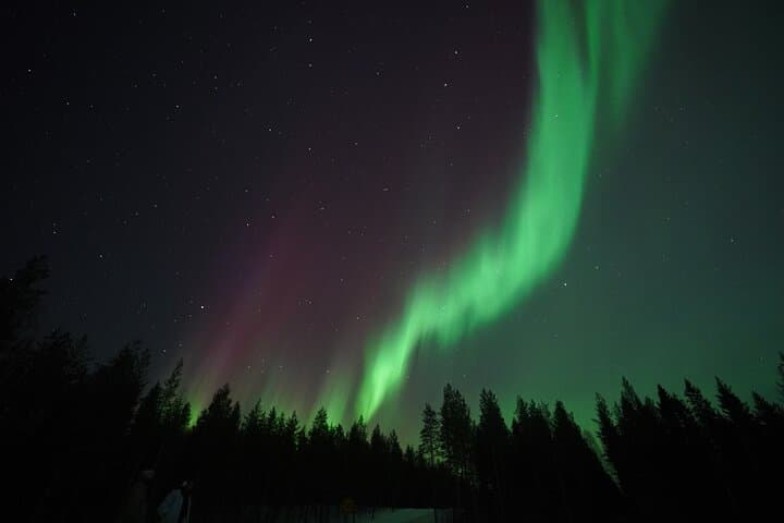 Snowmobiling with Ice Fishing and Aurora Hunt 4