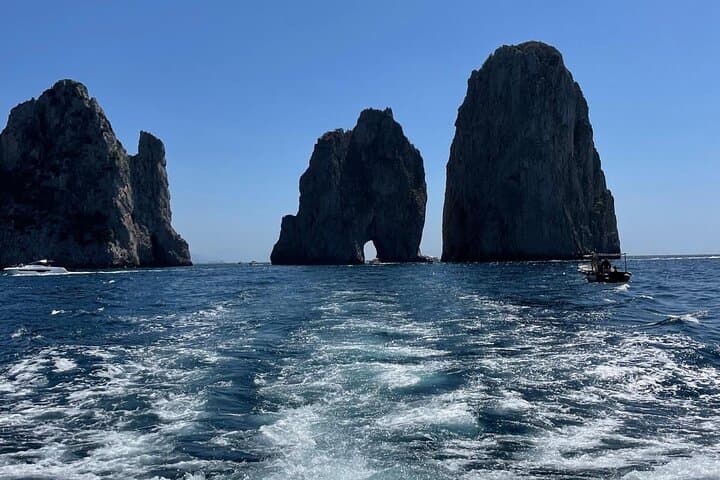 Fishing Tour from Sorrento to Capri 4