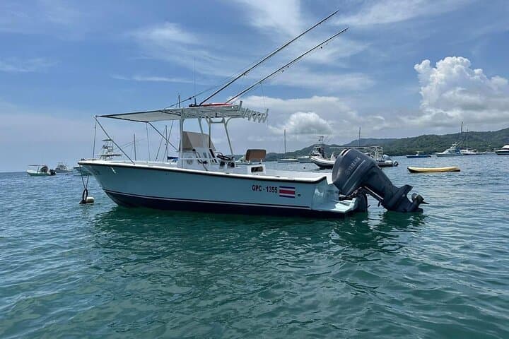 Fishing Charter With Snacks and Drinks 5