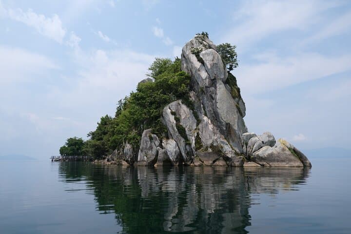 Experience bass fishing on the legendary Lake Biwa for 2 people 3