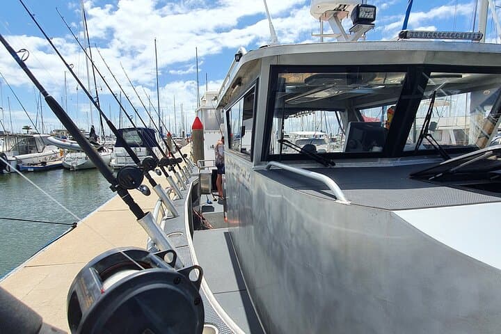  Fishing Charter in Pelican Waters 2
