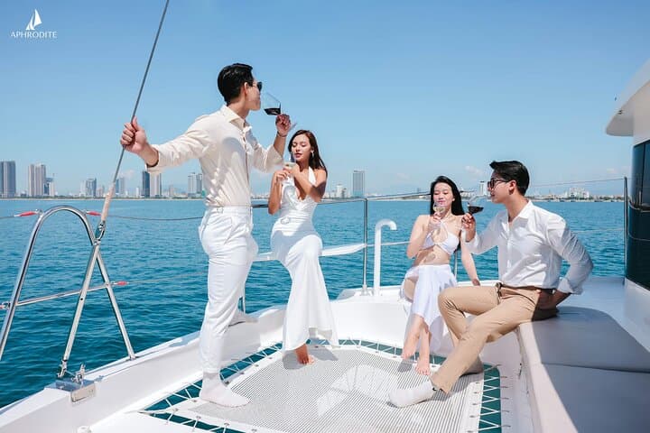 Discovery the Magnificent Son Tra Peninsula by Aphrodite S16 Yach 2