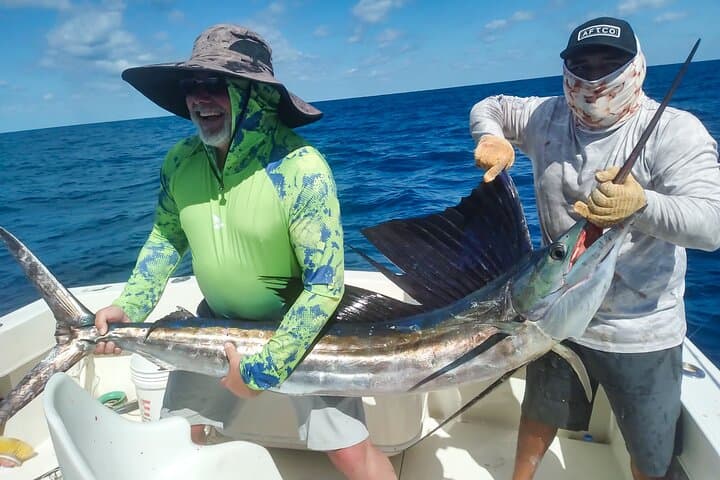 Private Deep Sea Fishing Tour in Isla Mujeres and Cancun 2