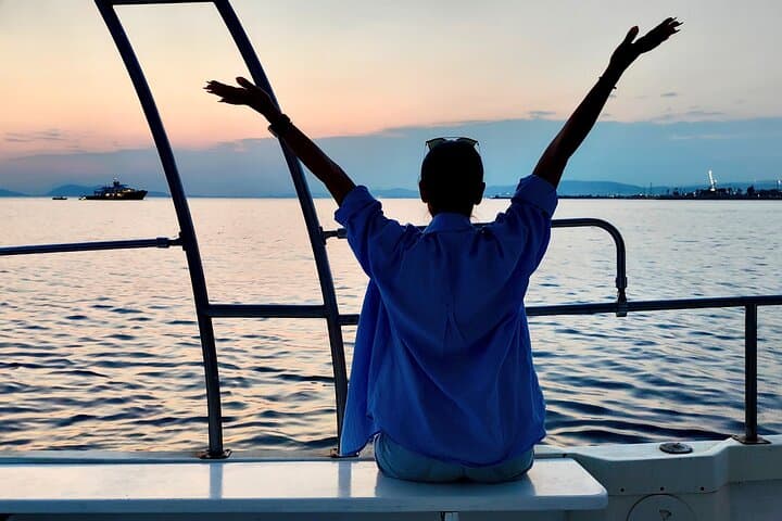 Glyfada Athens Fishing and Snorkeling Boat Tour with Lunch