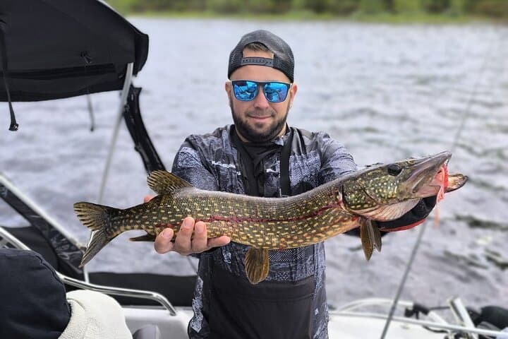 Private Guided Fishing Boat Tour in Rovaniemi 5