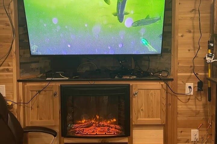 Ice Fishing and Aurora Extravaganza 2