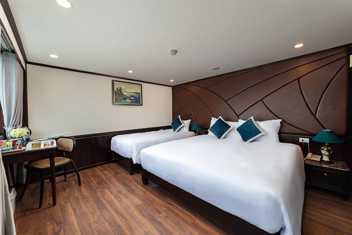 Halong Bay Premium Overnight Cruise: 2D1N Luxury from Hanoi 2