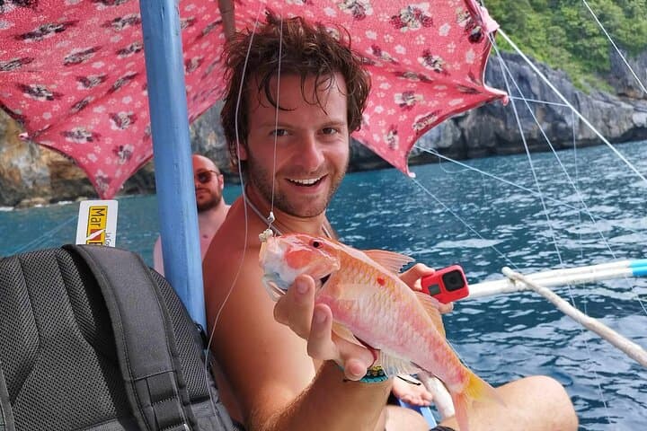 El Nido Palawan fishing with local Fisherman with lunch 5