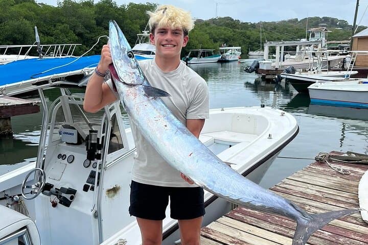 Half Day Fishing Adventure in Roatan Dos Reyes Roatan Charter