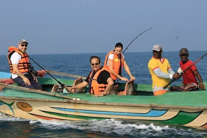 Deep Sea Fishing Tour in Trincomalee 3