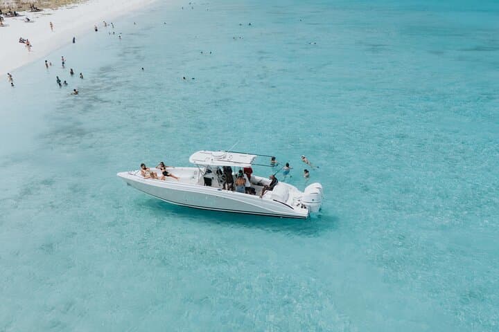 Private Luxury Fishing Trip in Curaçao 4