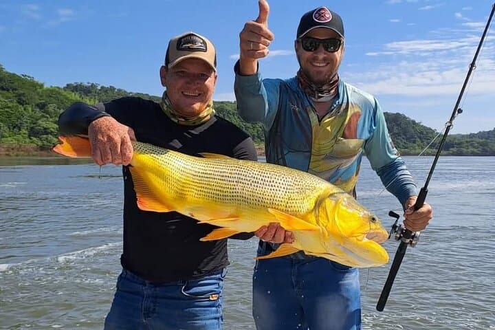 Exclusive sports fishing in Foz do Iguaçu 5